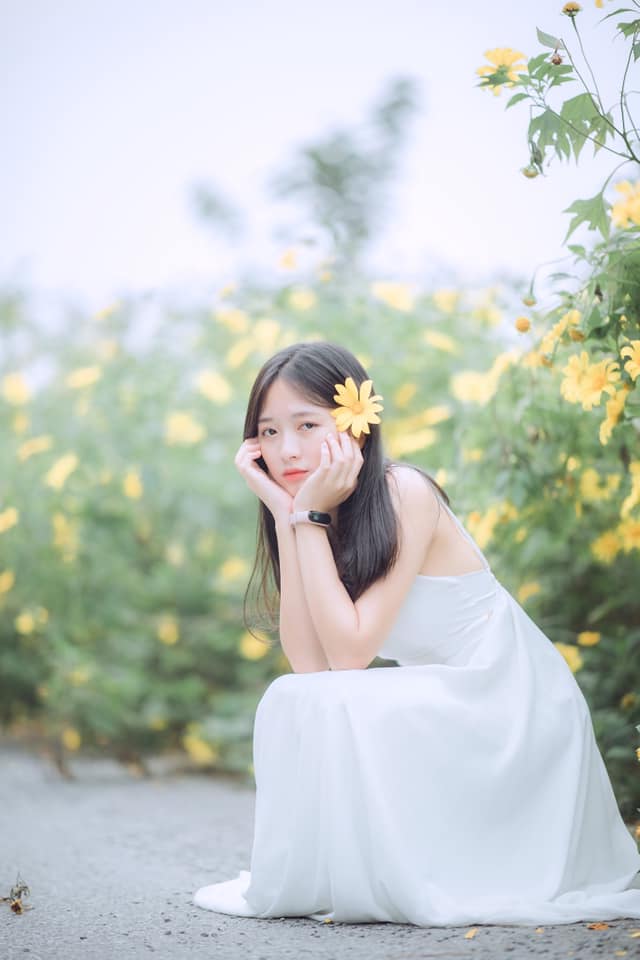 dung-hinh-vi-ve-dep-suong-mai-cua-co-ban-hoai=linh (12)