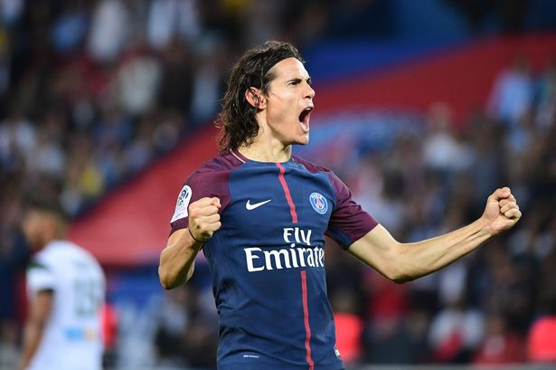 HLV Tuchel chia sẻ về tương lai của Cavani